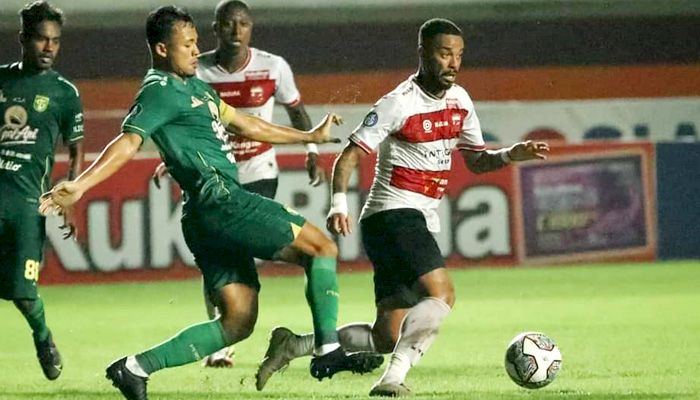 Persib tak Diuntungkan Situasi yang Dihadapi Madura United